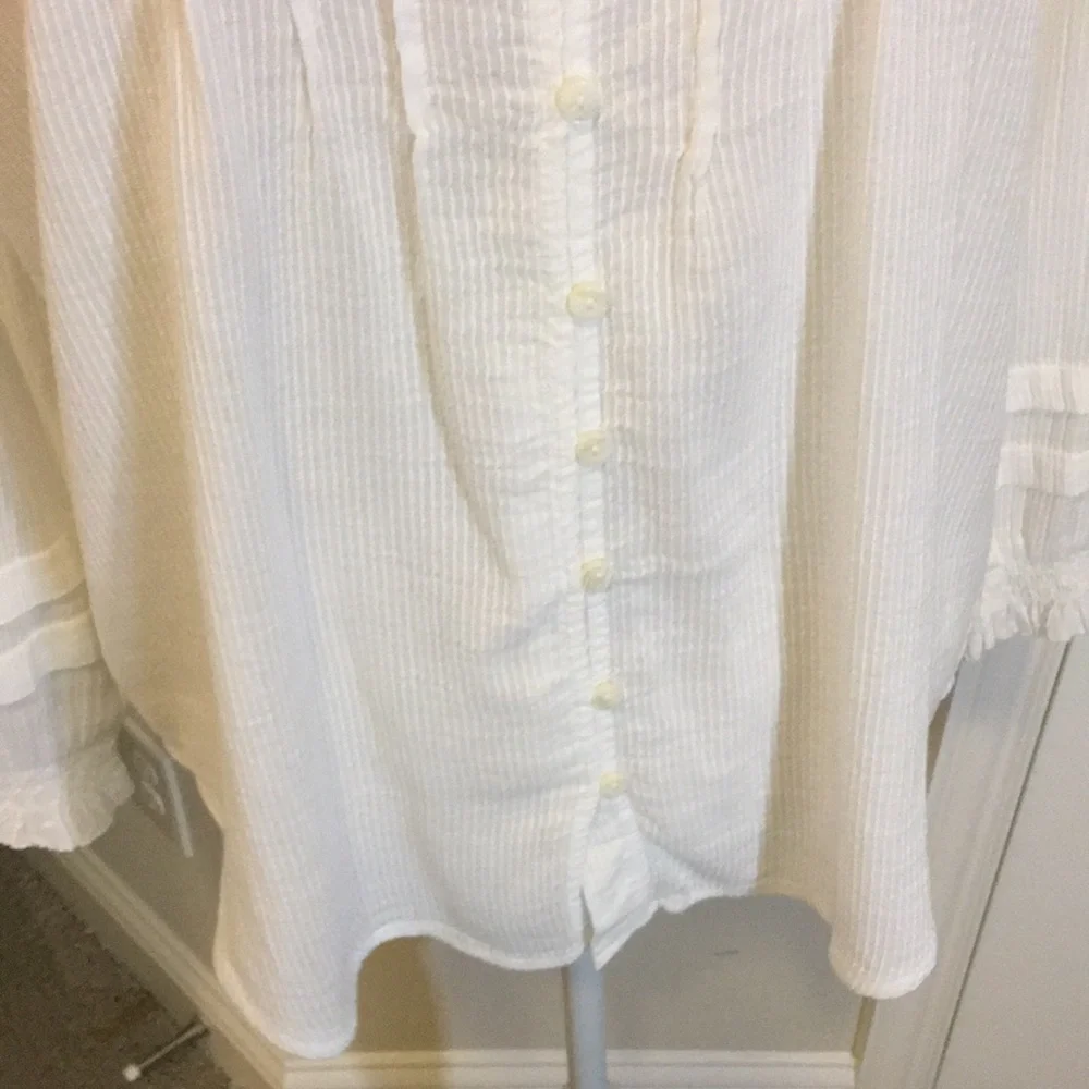 Quince Long Sleeve Textured Cotton Peasant Blouse in Organic Cotton, Medium - Picture 4 of 10